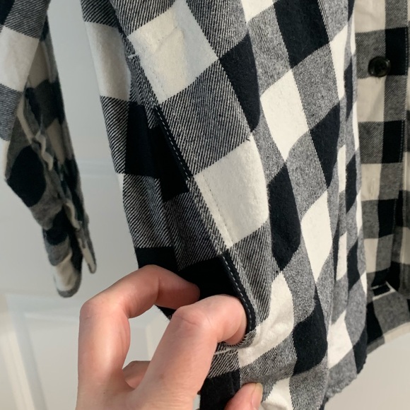 J Crew Re-Imagined Buffalo Plaid Shirt Jacket - Picture 5 of 7